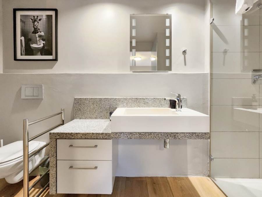 2 Bedroom Property for Sale in Green Point Western Cape